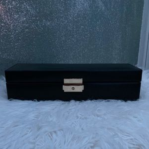 Heritage by wolf jewelry organizer